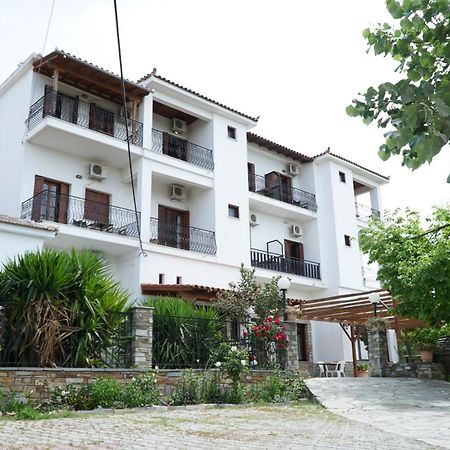 Hotel Defkalion Alli Meria Екстериор снимка