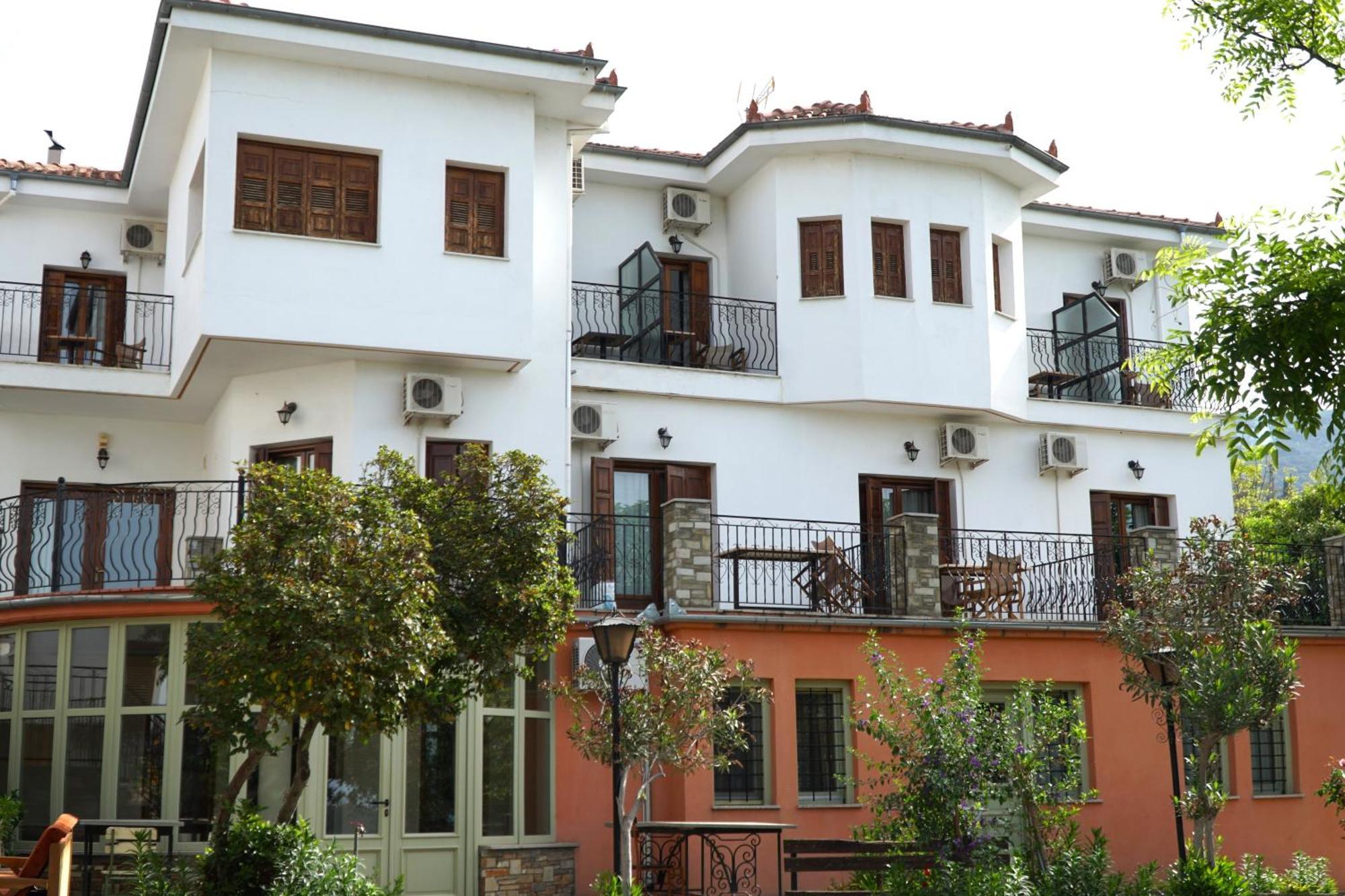 Hotel Defkalion Alli Meria Екстериор снимка