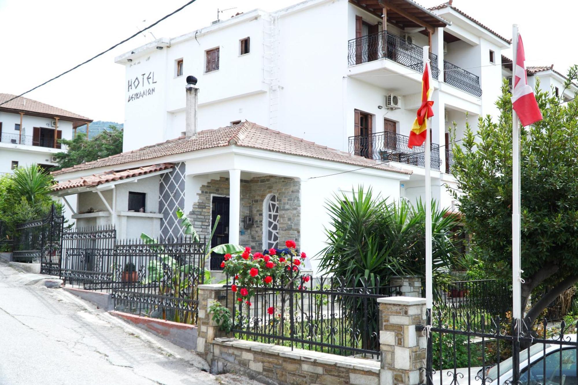 Hotel Defkalion Alli Meria Екстериор снимка